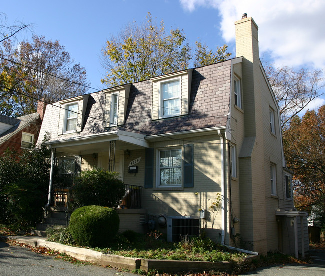 4225-4229 East-West Hwy in Bethesda, MD - Building Photo - Other