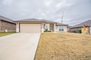 2060 Stillwell St in Nolanville, TX - Building Photo