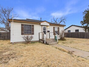 4004 S Hayden St in Amarillo, TX - Building Photo - Building Photo
