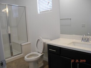 1051 Whitworth Ave in Las Vegas, NV - Building Photo - Building Photo