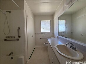 284 Kuliouou Rd in Honolulu, HI - Building Photo - Building Photo