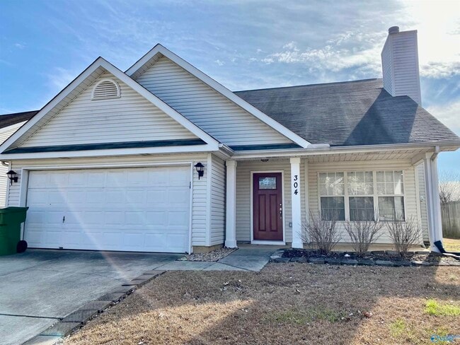 property at 304 Harvestwood Ct