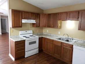 230 Briarcliff Dr in Youngsville, LA - Building Photo - Building Photo