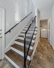 2100 N Fitzhugh Ave in Dallas, TX - Building Photo - Building Photo