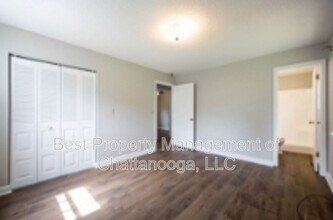 5902 Fort Sumter Dr in Harrison, TN - Building Photo - Building Photo