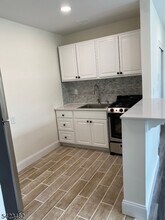 22 Cottage St in South Orange, NJ - Building Photo - Building Photo