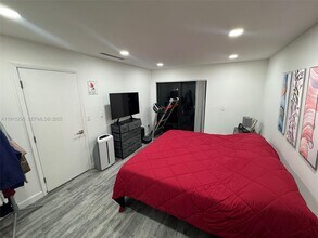 9712 Hammocks Blvd in Miami, FL - Building Photo - Building Photo