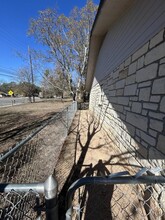 1029 N Water St in Burnet, TX - Building Photo - Building Photo