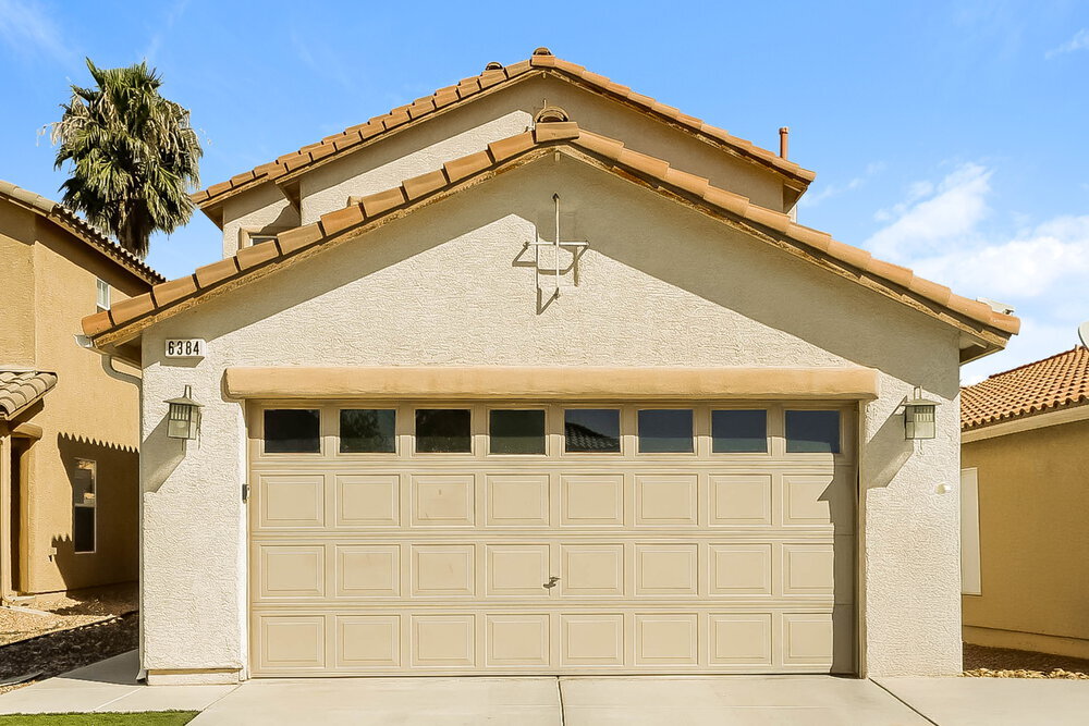6384 Whispering Clouds Ct in Las Vegas, NV - Building Photo