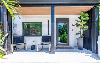 1687 NE 142nd St in North Miami, FL - Building Photo - Building Photo
