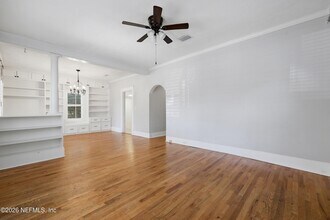 3649 Walsh St in Jacksonville, FL - Building Photo - Building Photo