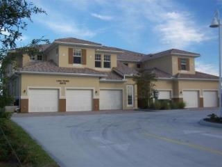 17278 Acapulco Rd in Punta Gorda, FL - Building Photo