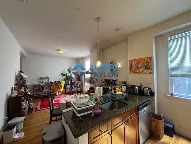 38 Newton St in Boston, MA - Building Photo - Building Photo