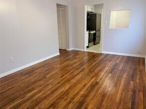 2478 16th Ave N in St. Petersburg, FL - Building Photo - Building Photo