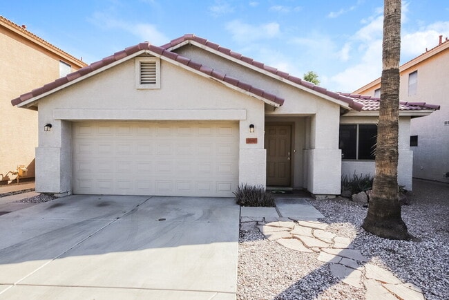 property at 3841 W Villa Linda Dr