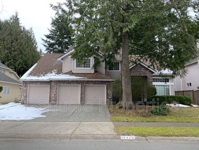 property at 15415 32nd Ave SE