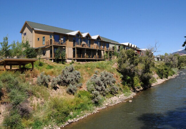 705 Nogal Rd in Eagle, CO - Building Photo - Building Photo