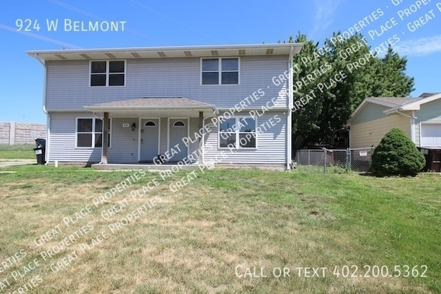 property at 924 W Belmont Ave