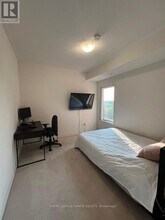 5131 Sheppard Ave E in Toronto, ON - Building Photo - Building Photo