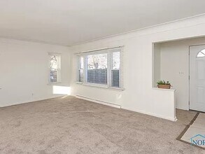 3101 Algonquin Pkwy in Toledo, OH - Building Photo - Building Photo