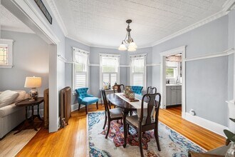 130 Middlesex Ave, Unit 130 in Medford, MA - Foto de edificio - Building Photo
