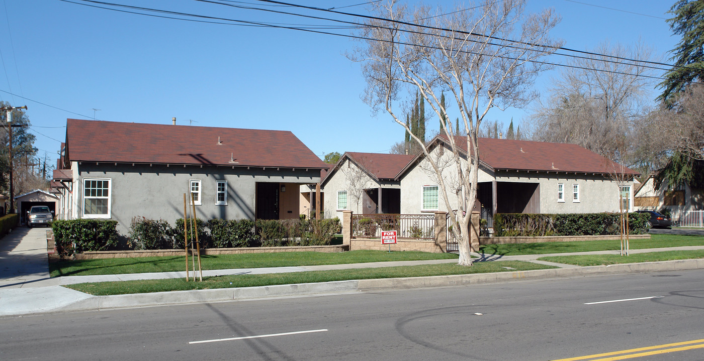 1496 N Mountain View Ave in San Bernardino, CA - Building Photo