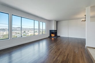 97 Canyon Dr in San Francisco, CA - Foto de edificio - Building Photo