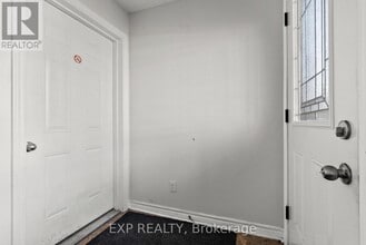 52 Champagne Ave S in Ottawa, ON - Building Photo - Building Photo