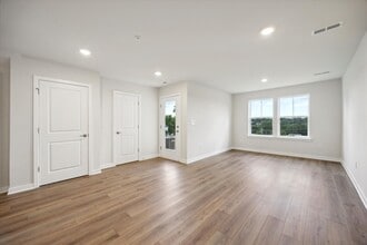 831 Pecan Rd in Spring City, PA - Building Photo - Building Photo