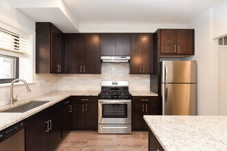 1148 Maple Ave in Evanston, IL - Foto de edificio - Building Photo