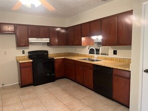 5203 Markwood Ln in Houston, TX - Building Photo - Building Photo