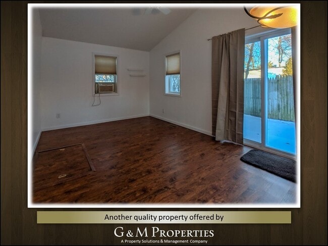 132 Wedgewood Park in Rochester, NY - Building Photo - Building Photo