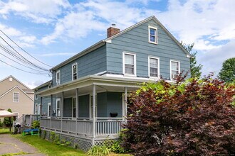 410 Middletown Ave in Wethersfield, CT - Building Photo - Building Photo