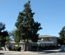 Edgar Ave. Apartments in Beaumont, CA - Building Photo - Building Photo