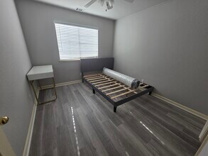 6225 Thicket Ct in Elk Grove, CA - Building Photo - Building Photo