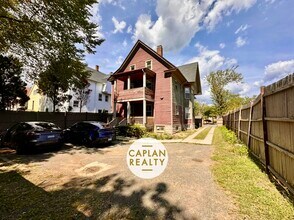 396 Whalley Ave, Unit C in New Haven, CT - Foto de edificio - Building Photo