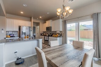 892 Valencia in Alamogordo, NM - Building Photo - Building Photo