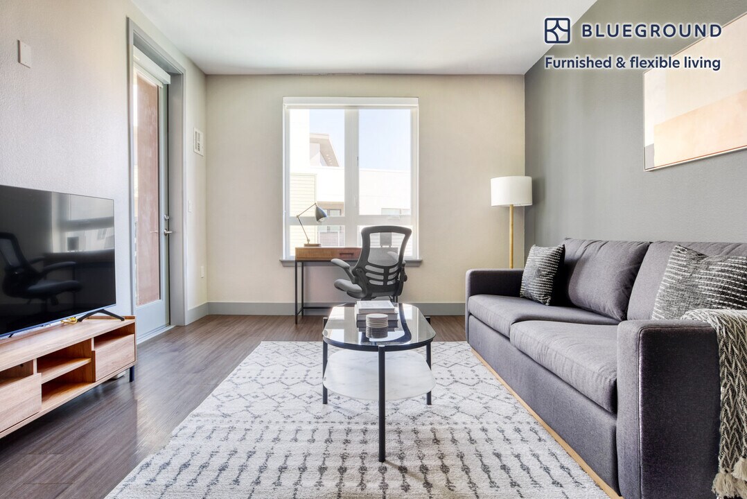 1800 Lacassie Ave-Unit -FL4-ID990 in Walnut Creek, CA - Building Photo