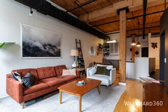 1725 W North Ave in Chicago, IL - Building Photo - Building Photo