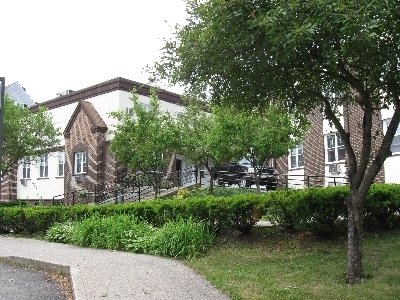 Waterbury Plaza Apartments in Waterbury, CT - Building Photo