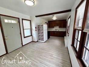 23742 Piper Ave in Eastpointe, MI - Building Photo - Building Photo