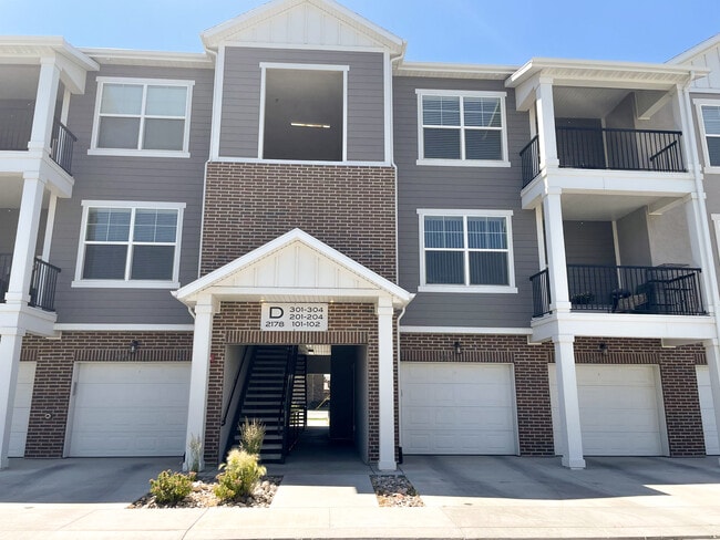 property at 2178 W Main St