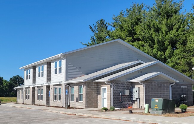 Asbury Heights in Ottumwa, IA - Foto de edificio - Building Photo