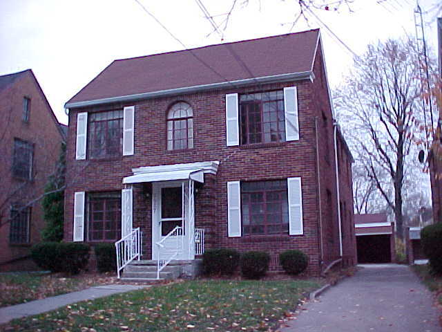 3937 Torrance Dr, Unit 3 in Toledo, OH - Foto de edificio