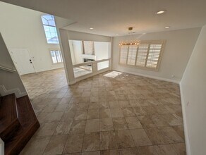 8332 Mountain Heather Ct in Las Vegas, NV - Building Photo - Building Photo