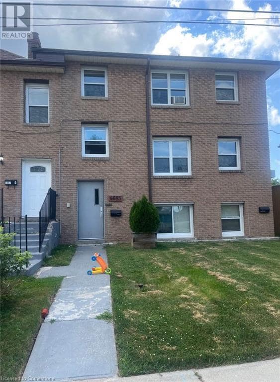 property at 4685 1st Ave