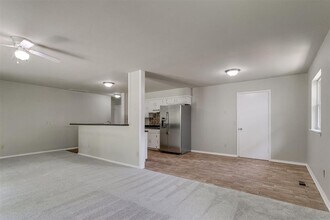 809 Willow Run in Yukon, OK - Building Photo - Building Photo