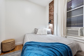 7 E 91st St in New York, NY - Building Photo - Building Photo