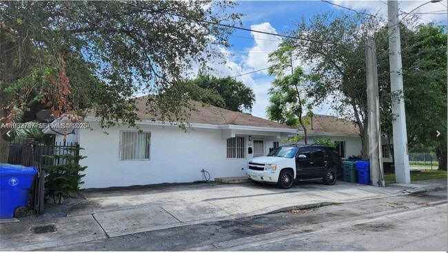 580 NW 58th St in Miami, FL - Building Photo - Building Photo