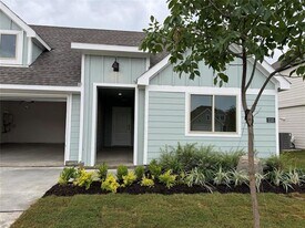 2335 Gardenia Ln in Pilot Point, TX - Building Photo